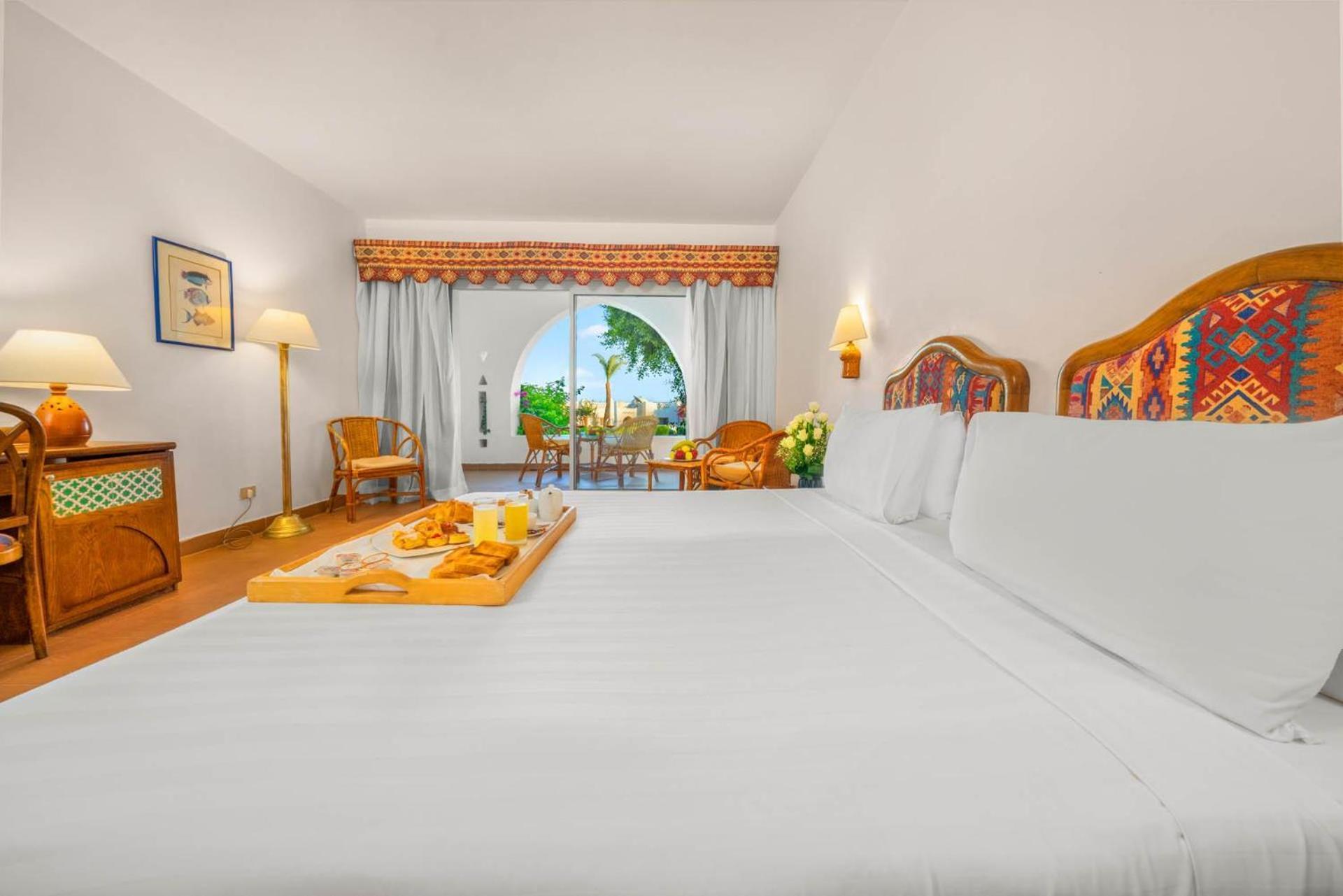 Domina Coral Bay Resort, Diving , Spa & Casino Sharm el-Sheikh Exterior photo Deluxe Room