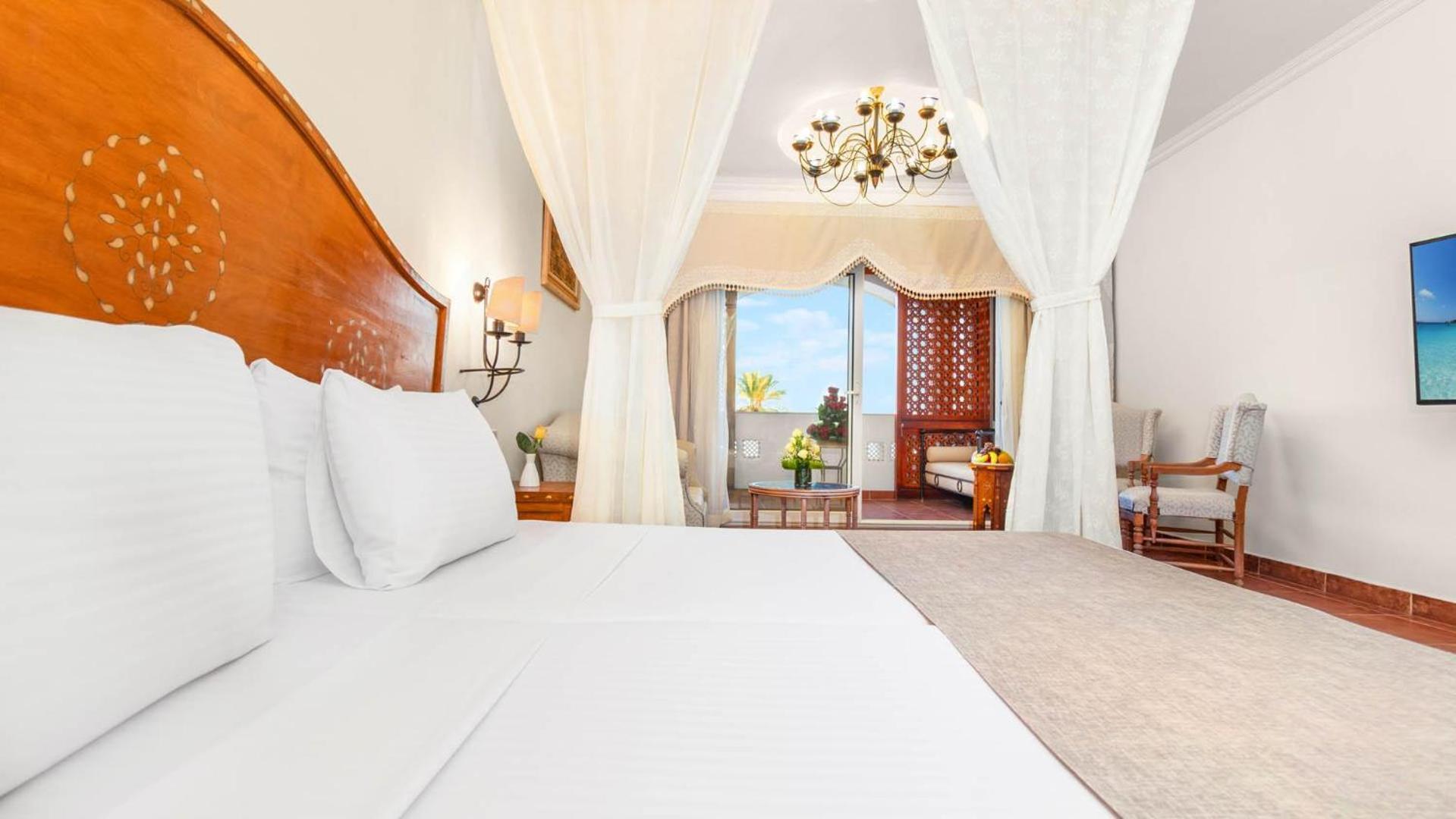 Domina Coral Bay Resort, Diving , Spa & Casino Sharm el-Sheikh Exterior photo Deluxe Room